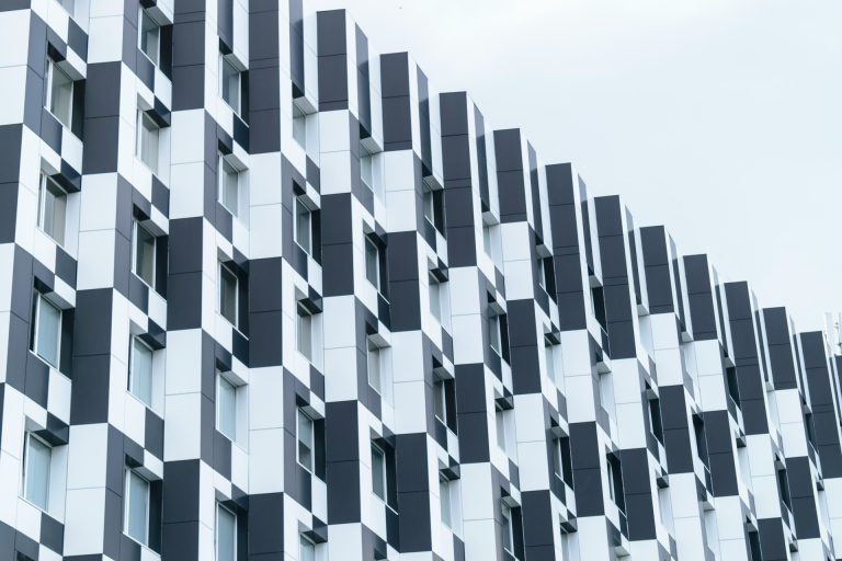 oleg savenok 74gowpjznfu unsplash