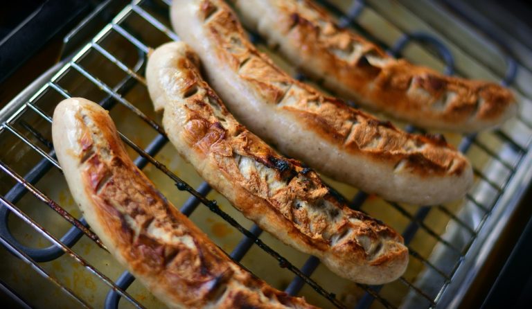 cate calorii are un mic la gratar