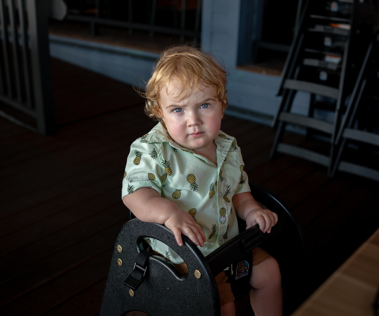 cand se fixeaza ochii la bebelusi